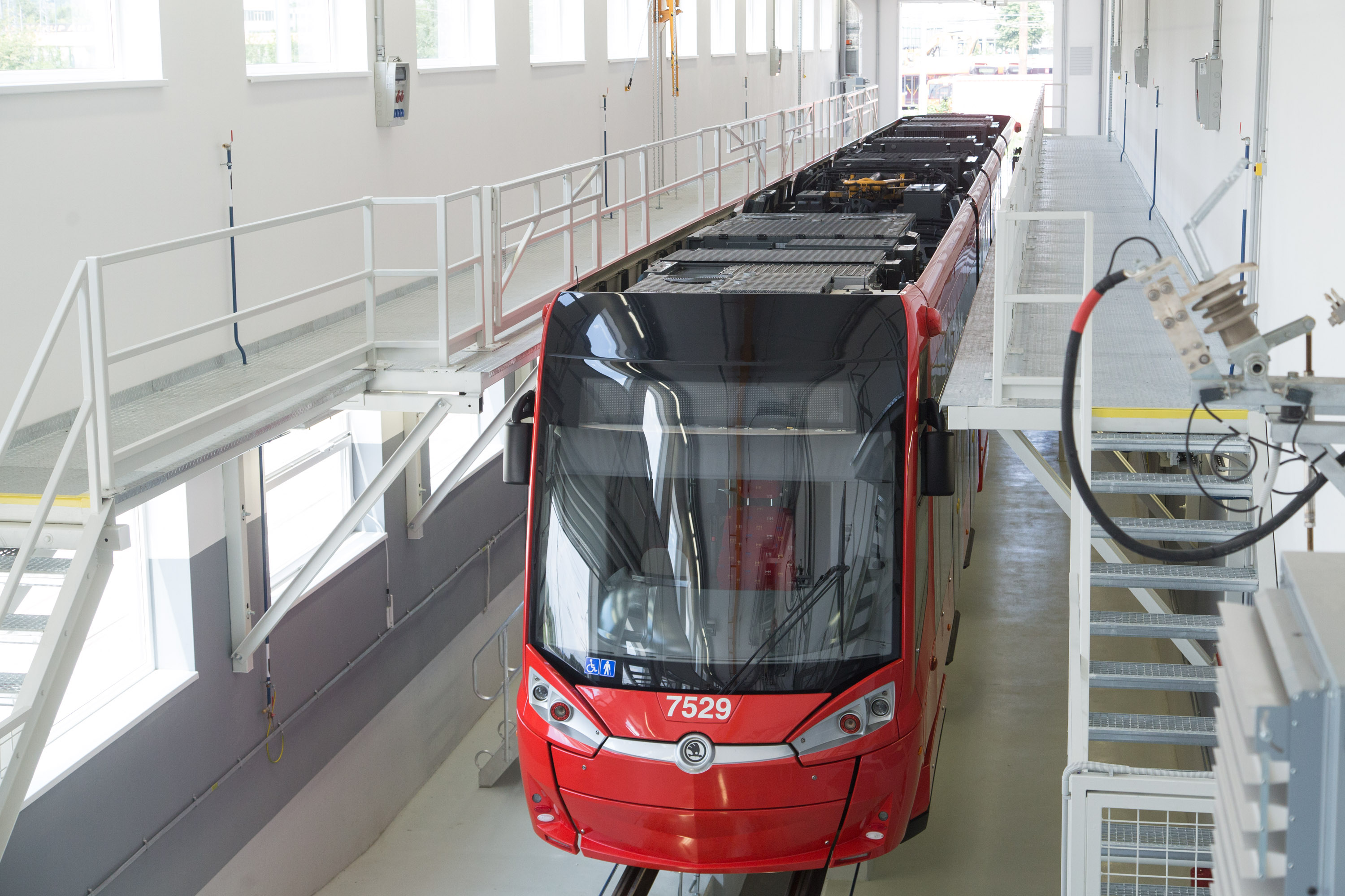 Diaľnica pri Prešove sa môže začať stavať Hala pre údržbu a nastavenie električiek