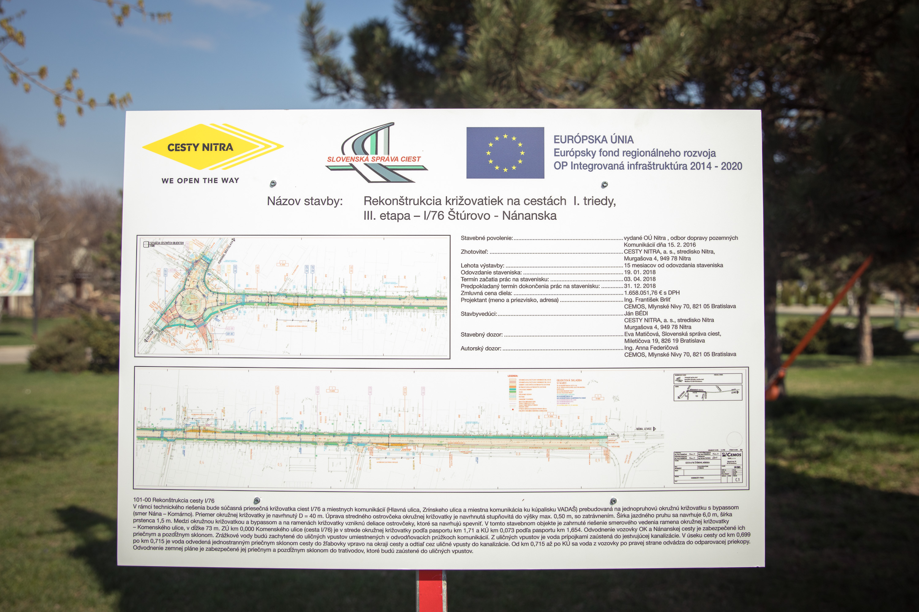 Prehliadka budúceho eurofondového projektu na prípravu vlakov Poklepanie základného kameňa Štúrovo